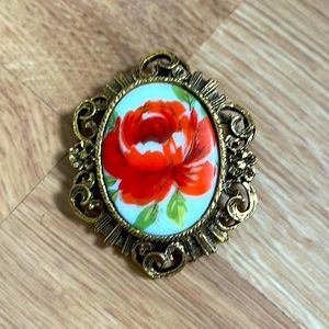 Antique Rose 🌹 Pin or Necklace